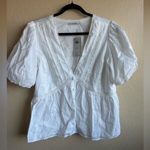 Abercrombie & Fitch White V-Neck Blouse